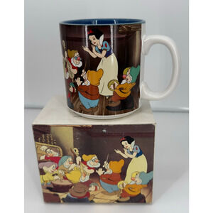 Vintage Walt Disney Snow White And The Seven Dwarfs Collectible Coffee Mug & Box